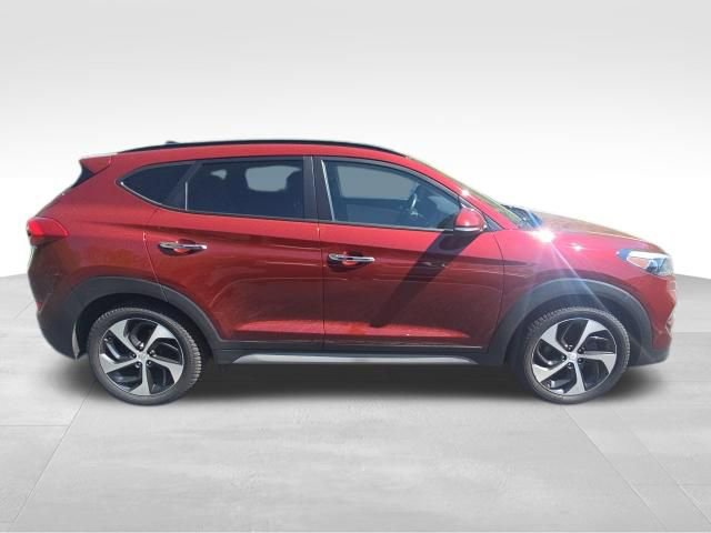 Used 2018 Hyundai Tucson Limited w/ Ultimate Package 02 FWD image 8