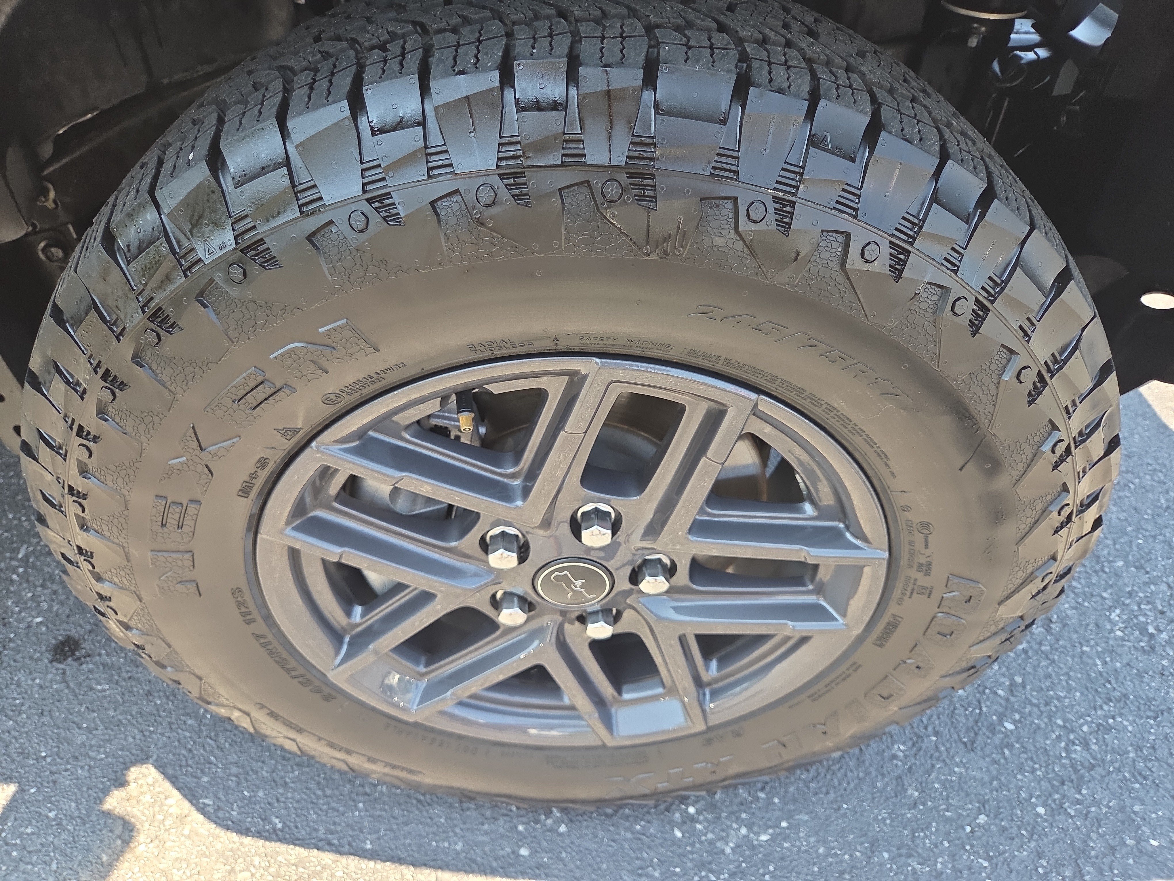Used 2024 Jeep Wrangler Sport AWD/4WD image 10