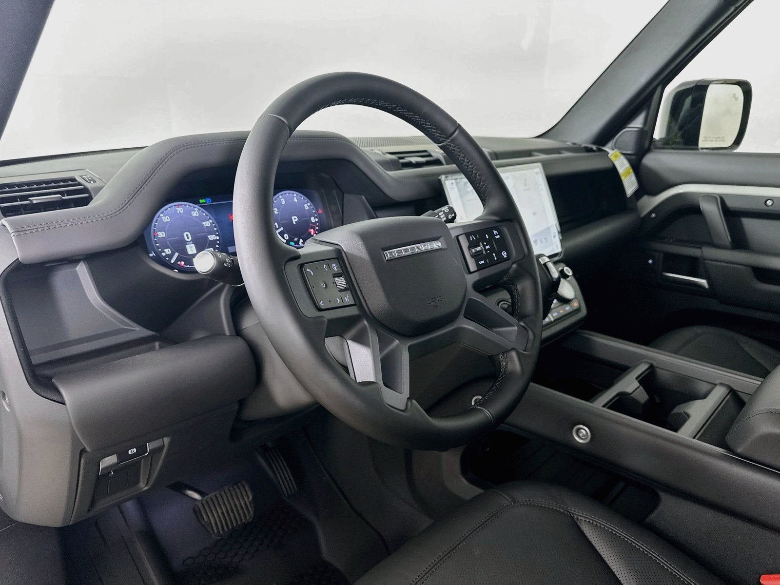 New 2026 Land Rover Defender 110 X-Dynamic SE AWD/4WD image 36