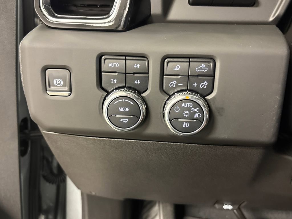 Certified 2025 GMC Sierra 2500 Denali Ultimate image 34