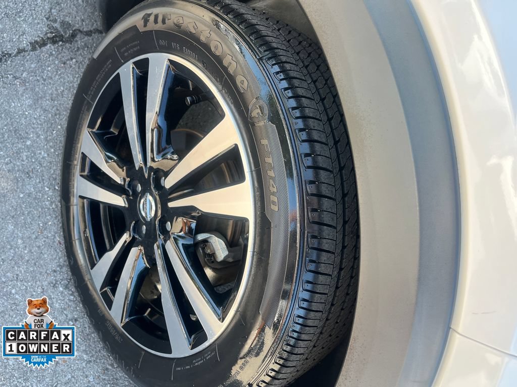 Used 2019 Nissan Kicks SR w/ SR Premium Package FWD image 37