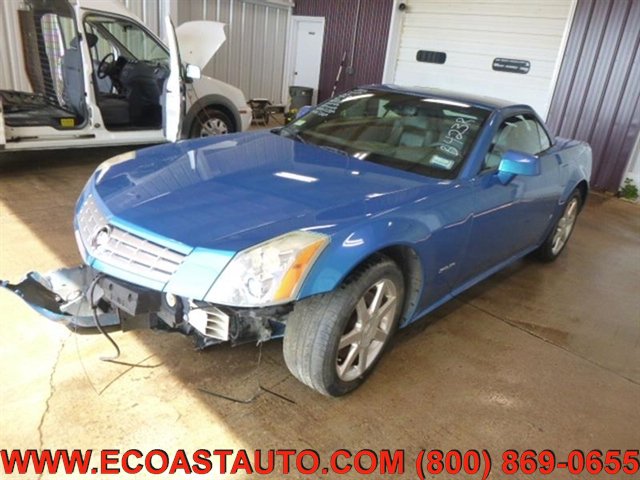 Used 2008 Cadillac XLR RWD image 2
