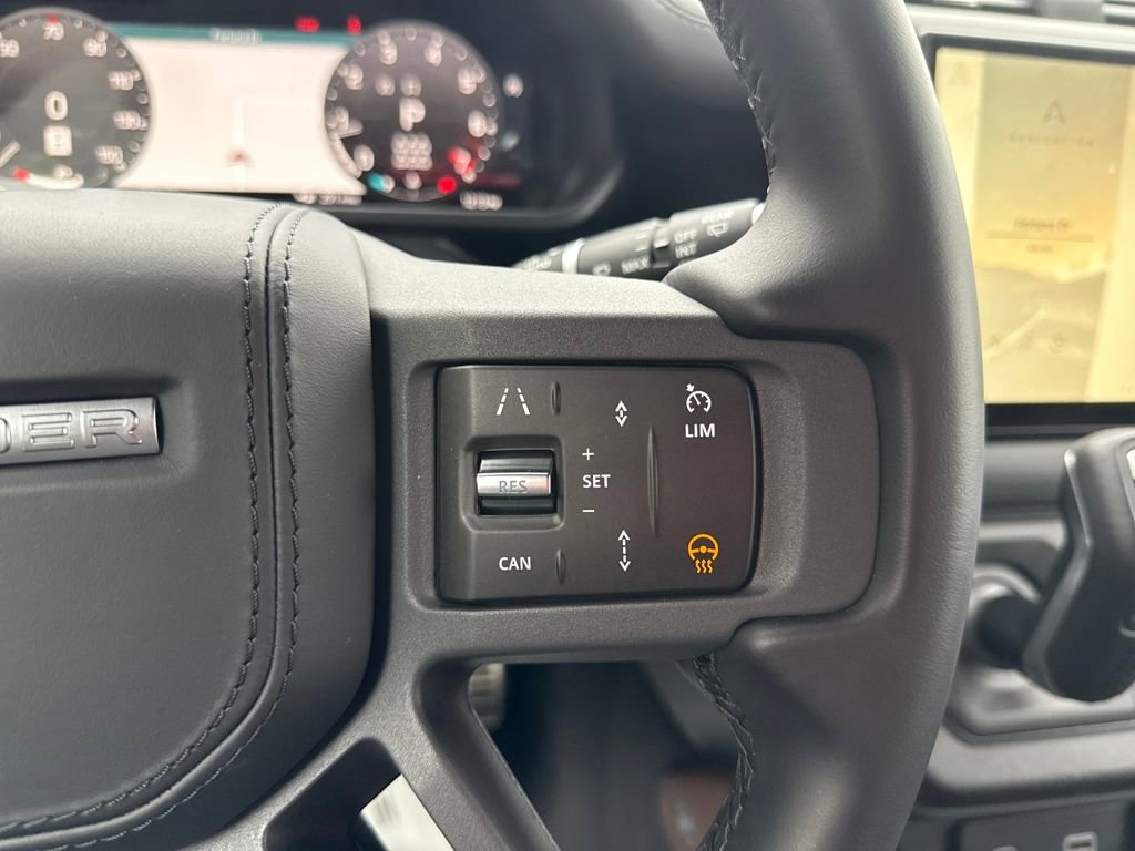 Used 2024 Land Rover Defender 130 X image 23