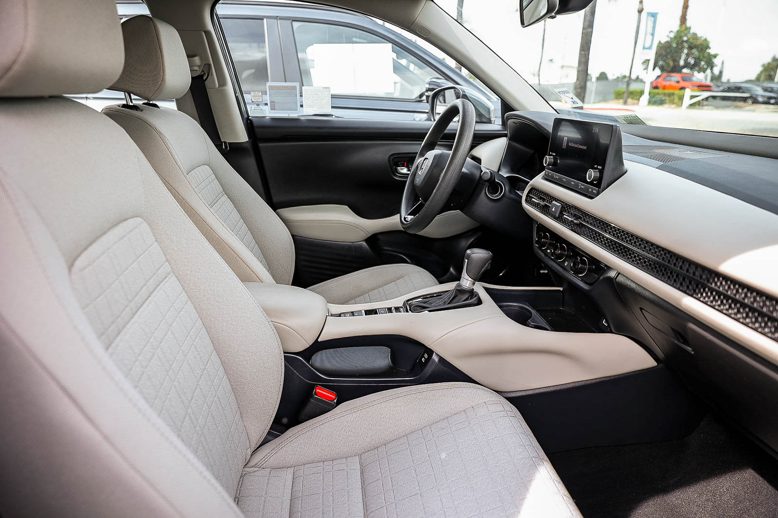 Certified 2024 Honda HR-V LX image 21