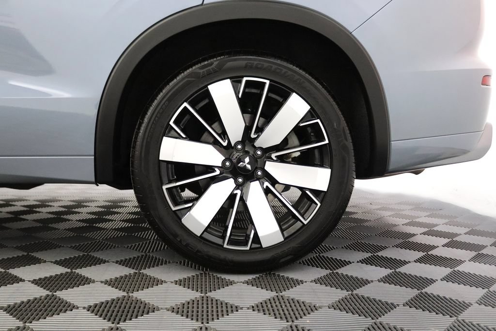 Used 2026 Mitsubishi Outlander SEL AWD/4WD image 5