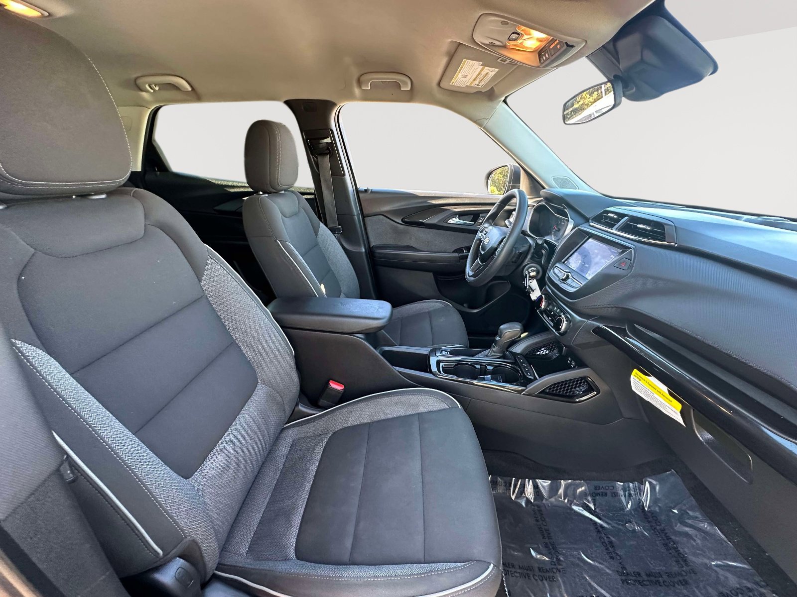 Used 2021 Chevrolet TrailBlazer LS image 27