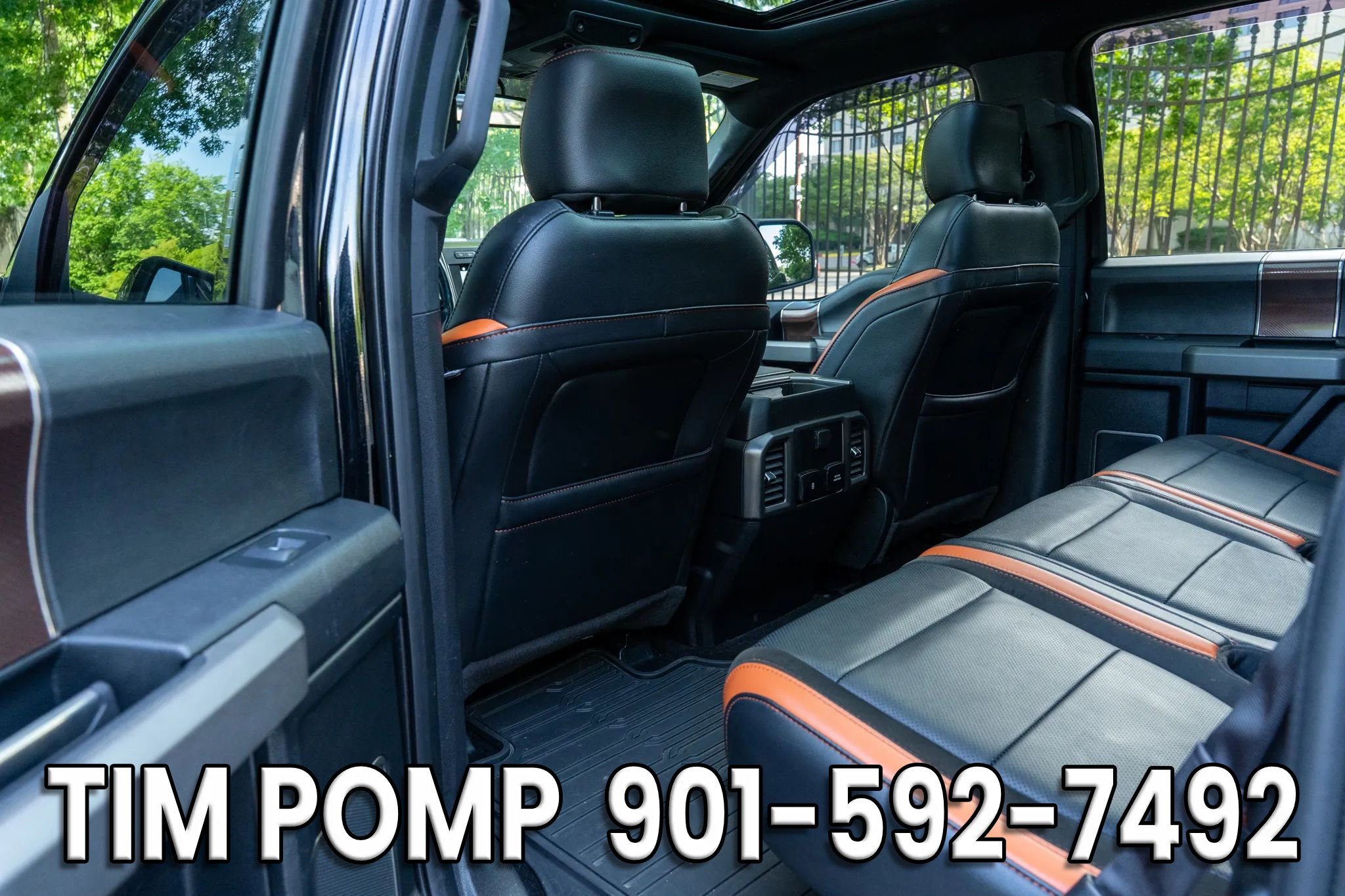 Used 2018 Ford F150 Raptor w/ Equipment Group 802A Luxury image 13