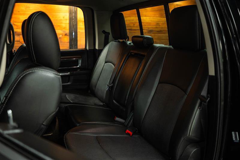 Used 2014 RAM 1500 Laramie w/ Convenience Group image 10