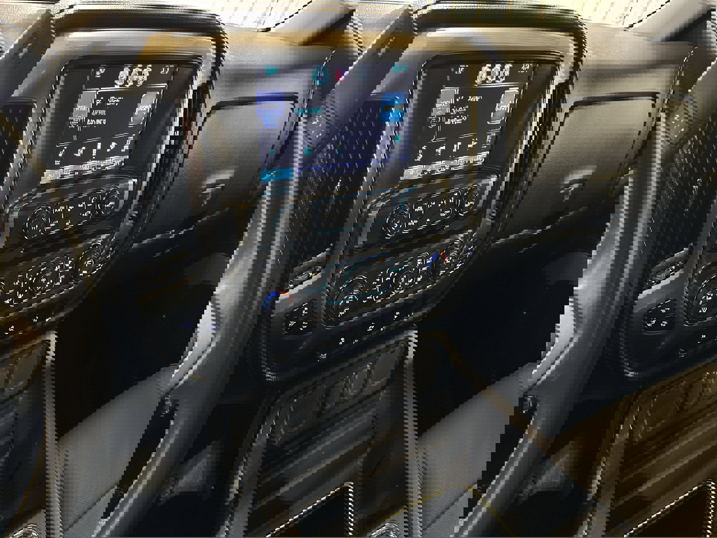 Used 2014 Chevrolet Silverado 1500 LTZ Z71 image 15