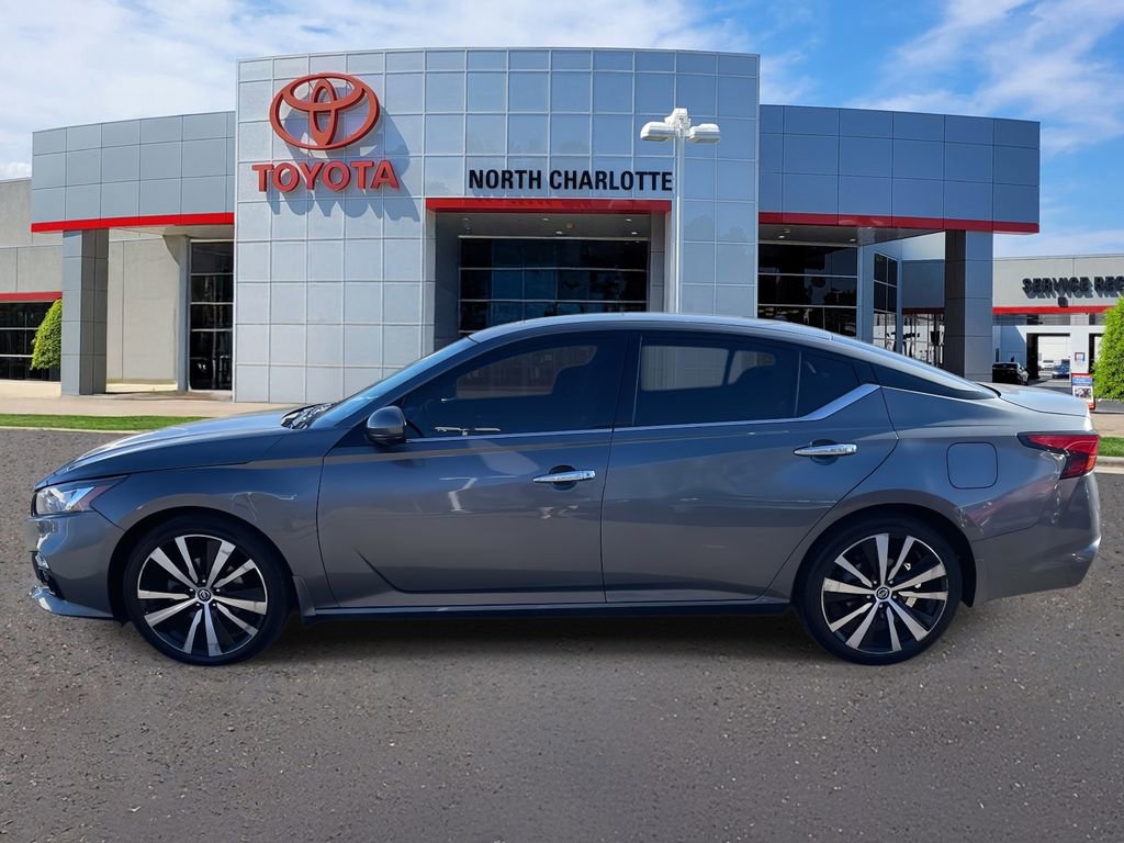 Used 2019 Nissan Altima 2.5 Platinum image 6