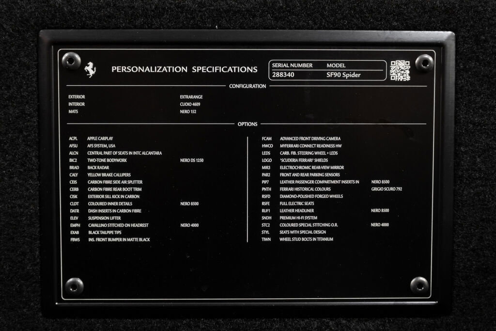 Used 2023 Ferrari SF90 Spider image 24