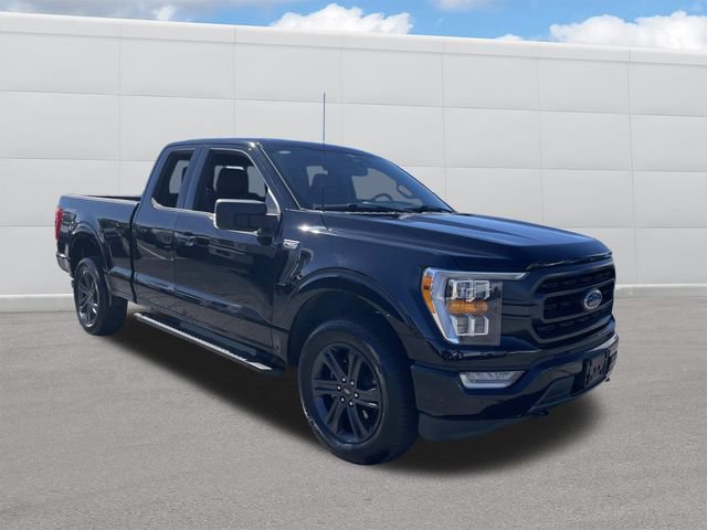 Used 2023 Ford F150 XLT w/ Equipment Group 302A High AWD/4WD image 9