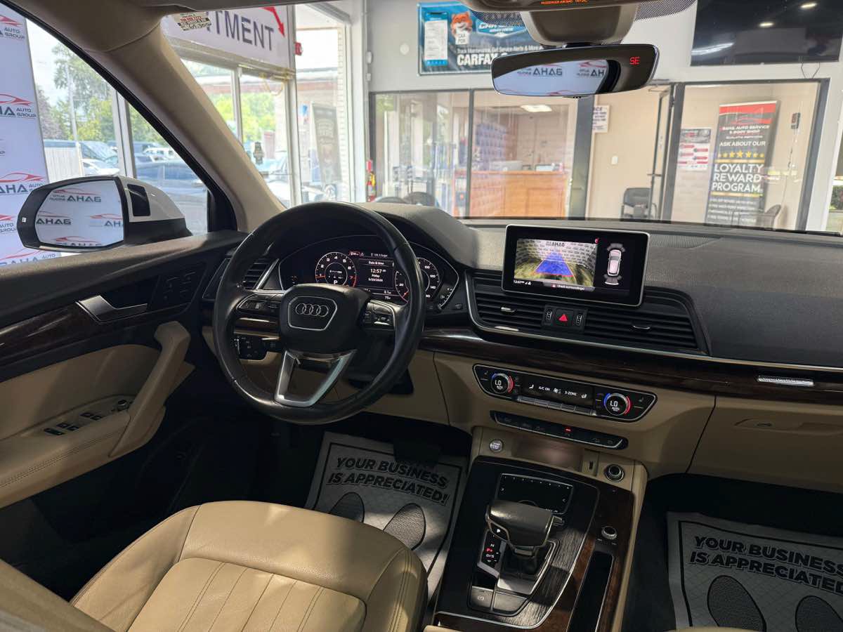Used 2020 Audi Q5 2.0T Premium Plus w/ Premium Plus Package AWD/4WD image 25