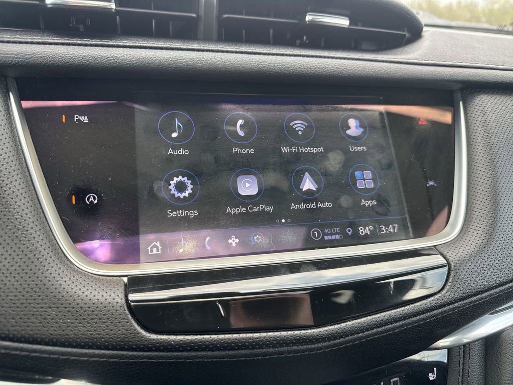 Used 2024 Cadillac XT6 Luxury w/ LPO, Floor Liner Package image 18