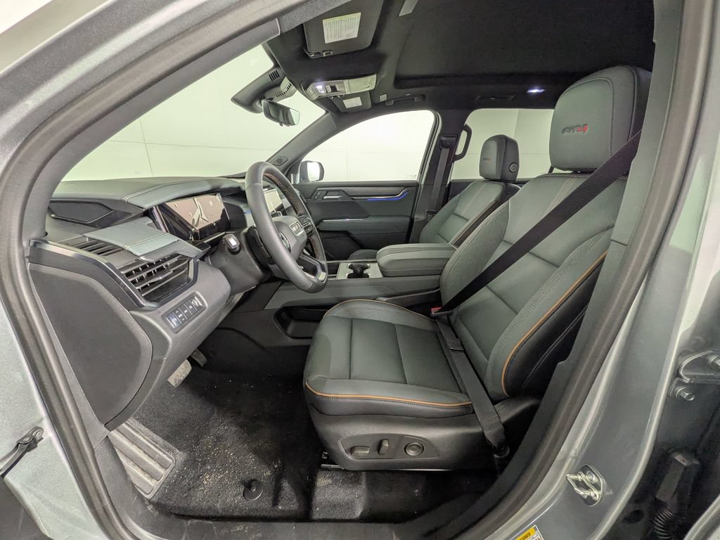 New 2026 GMC Acadia AT4 w/ Luxury Package AWD/4WD image 16