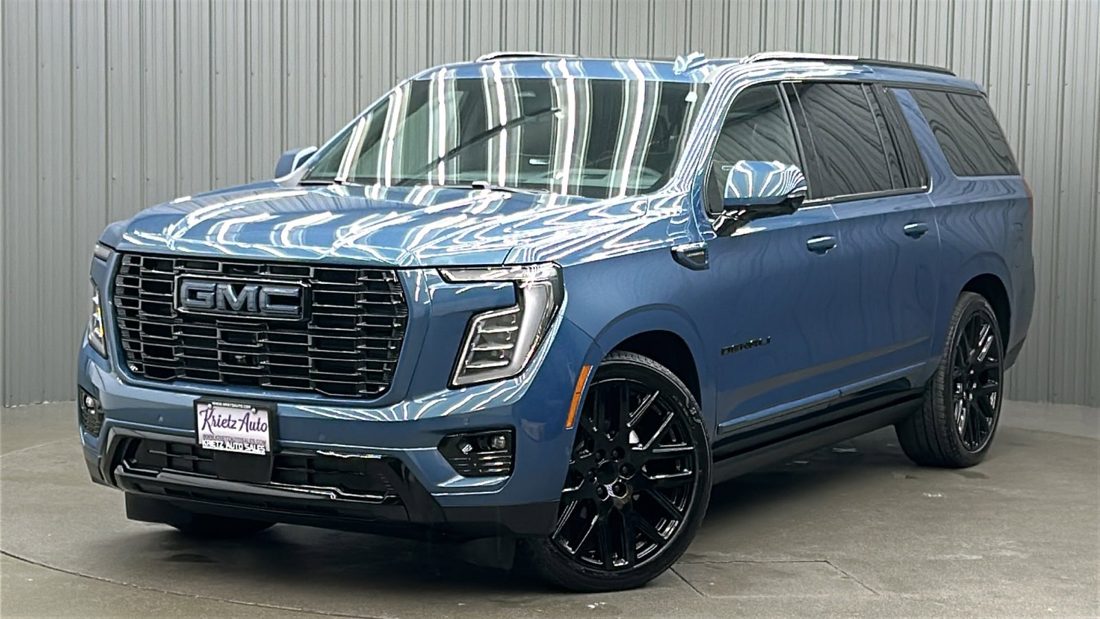 Used 2025 GMC Yukon XL Denali Ultimate image 1