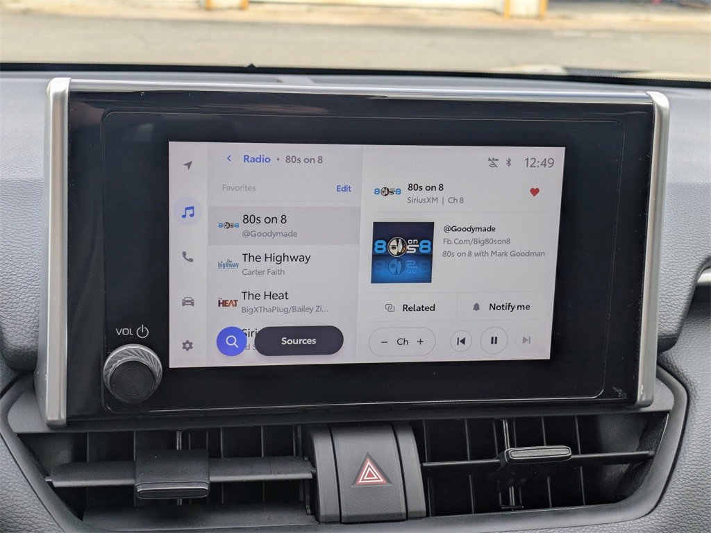 Used 2024 Toyota RAV4 XLE image 19