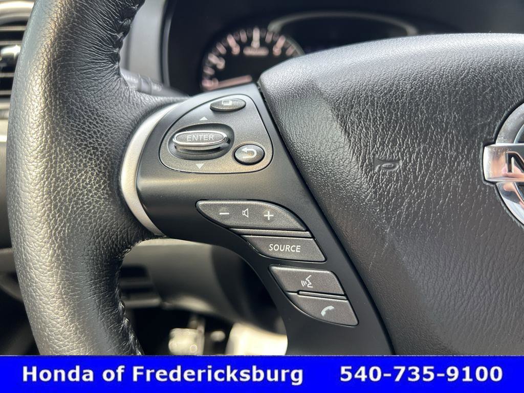 Used 2018 Nissan Pathfinder SV w/ SV All Weather Package image 20