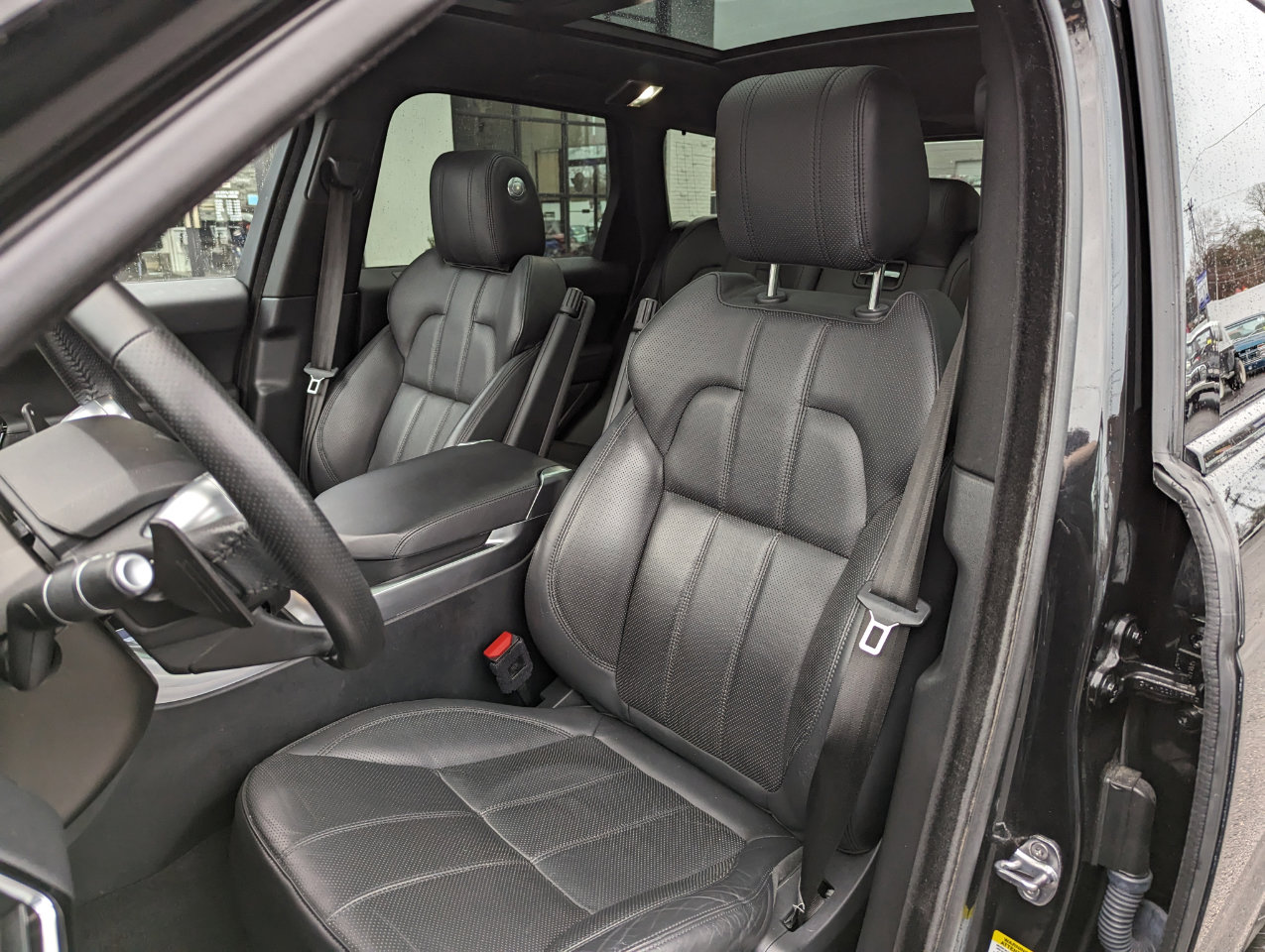 Used 2017 Land Rover Range Rover Sport Supercharged image 14