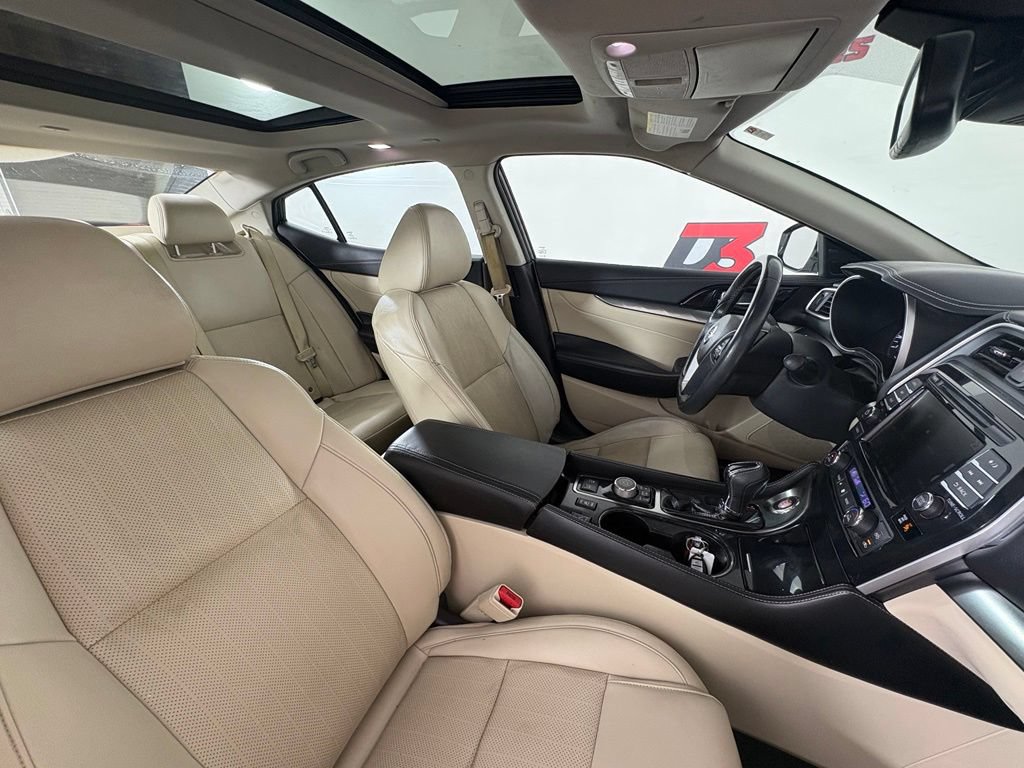 Used 2020 Nissan Maxima 3.5 SL w/ Floor Mat Group FWD image 36