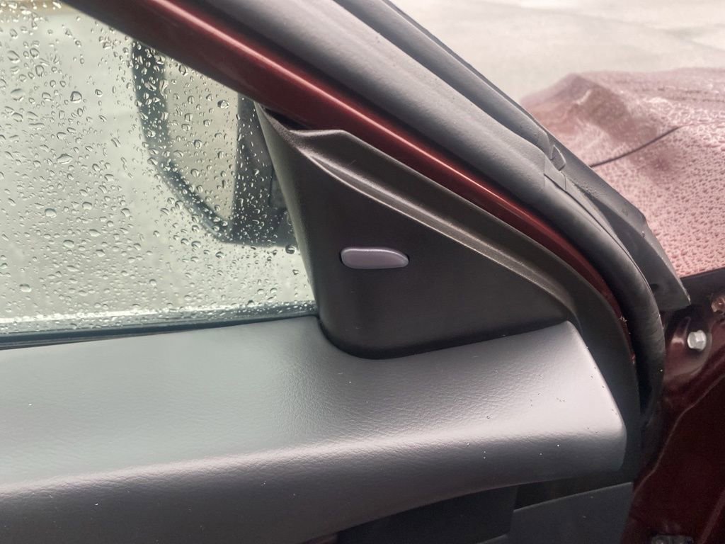 Used 2024 Nissan Altima 2.5 SV image 12