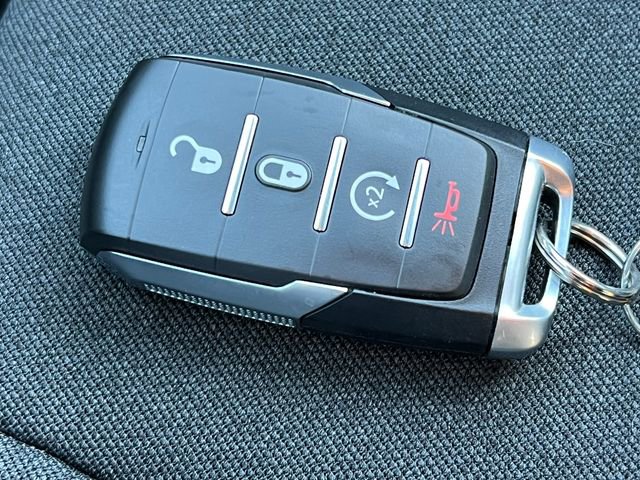 Used 2025 RAM 3500 Big Horn image 44