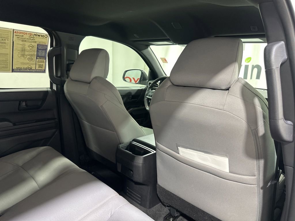 Used 2024 Toyota Tacoma SR5 AWD/4WD image 16