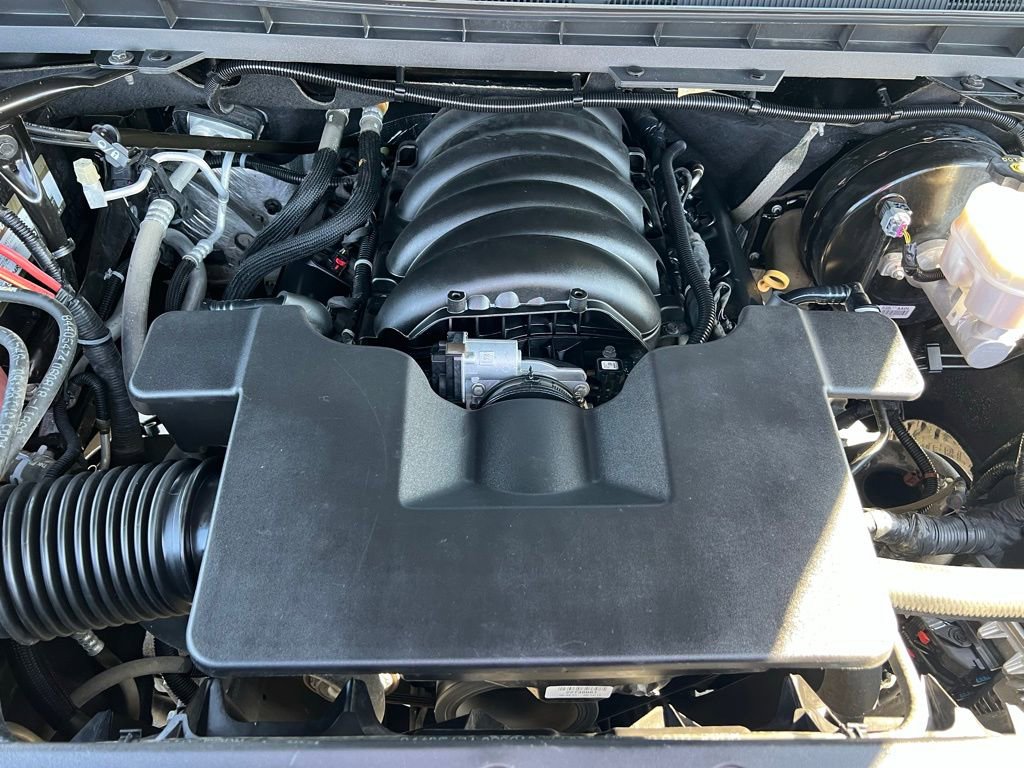 Used 2018 Chevrolet Silverado 1500 LT w/ LT Convenience Package image 41