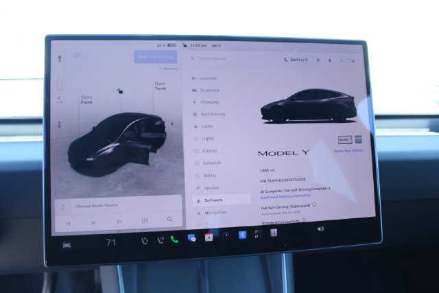 Used 2026 Tesla Model Y 2WD image 18