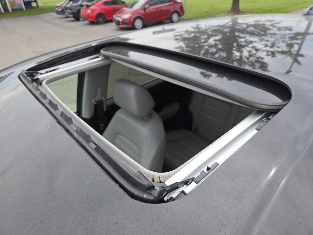 Used 2024 Honda CR-V EX-L image 3