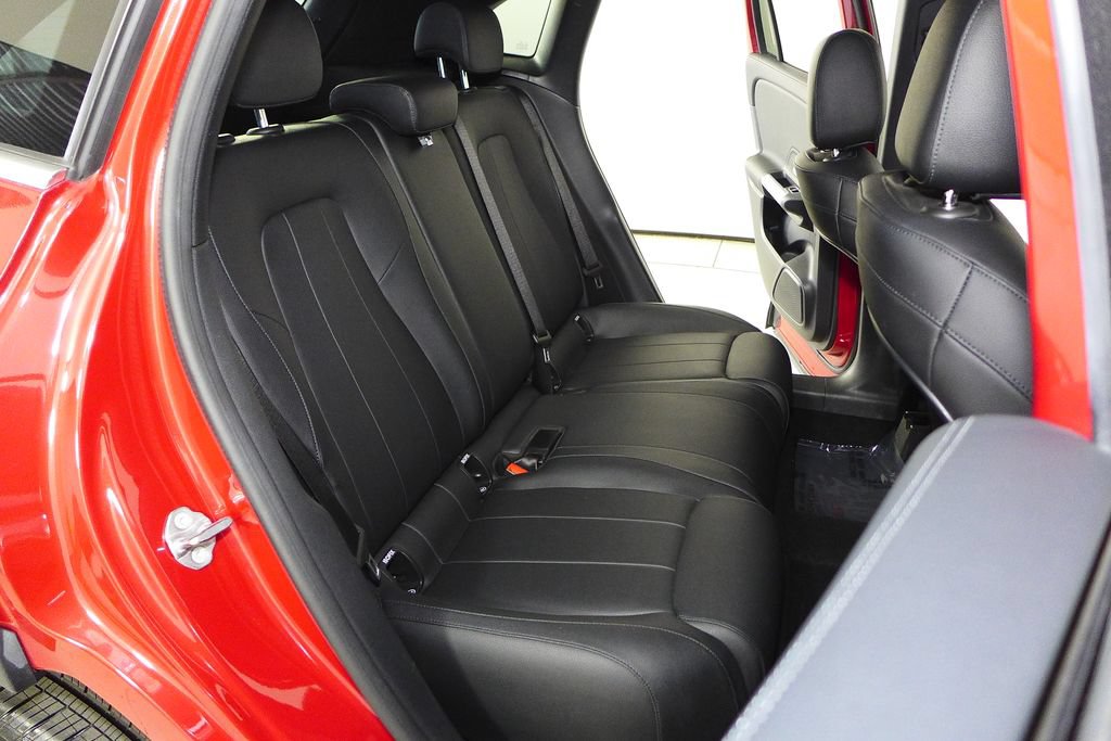 Used 2021 Mercedes-Benz GLA 250 4MATIC image 17