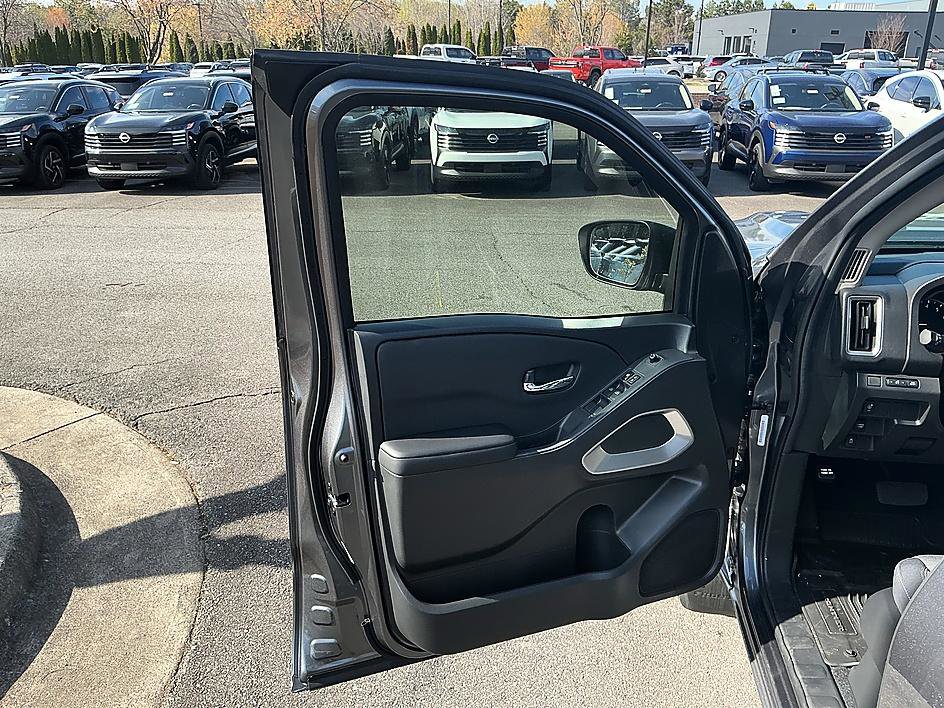 New 2026 Nissan Frontier SV w/ All-Weather Content Package image 11