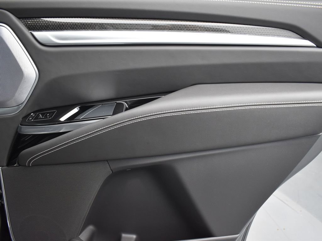 Certified 2026 Cadillac Escalade V w/ LPO, Onyx Lite Package image 34