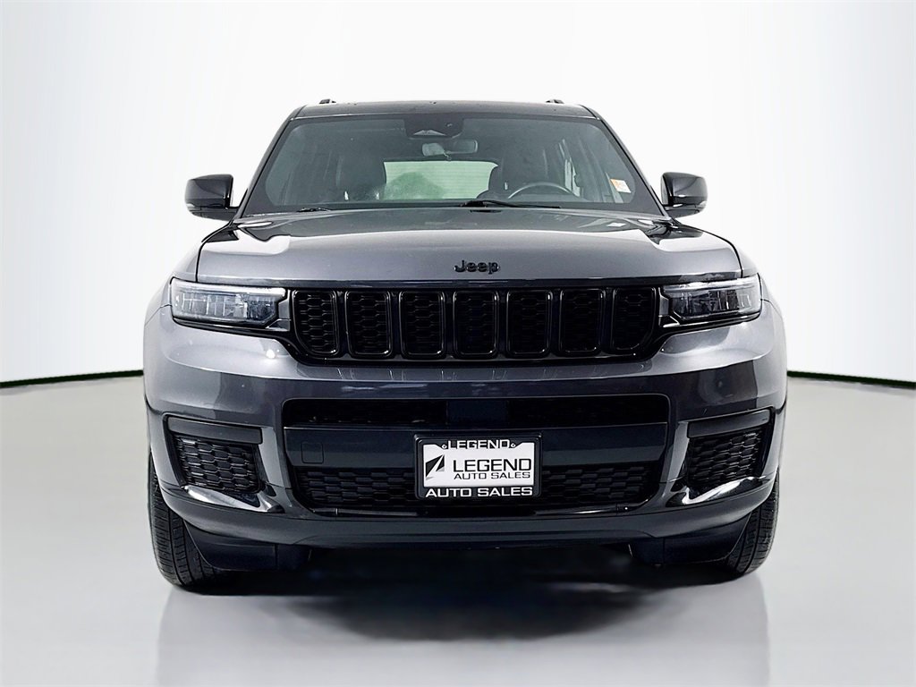 Used 2021 Jeep Grand Cherokee L Laredo image 2