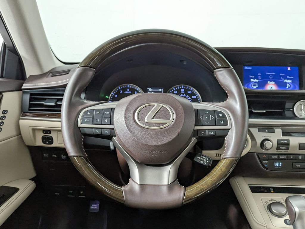 Used 2017 Lexus ES 350 w/ Premium Package image 22