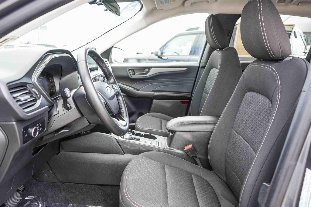 Used 2024 Ford Escape Active FWD image 22