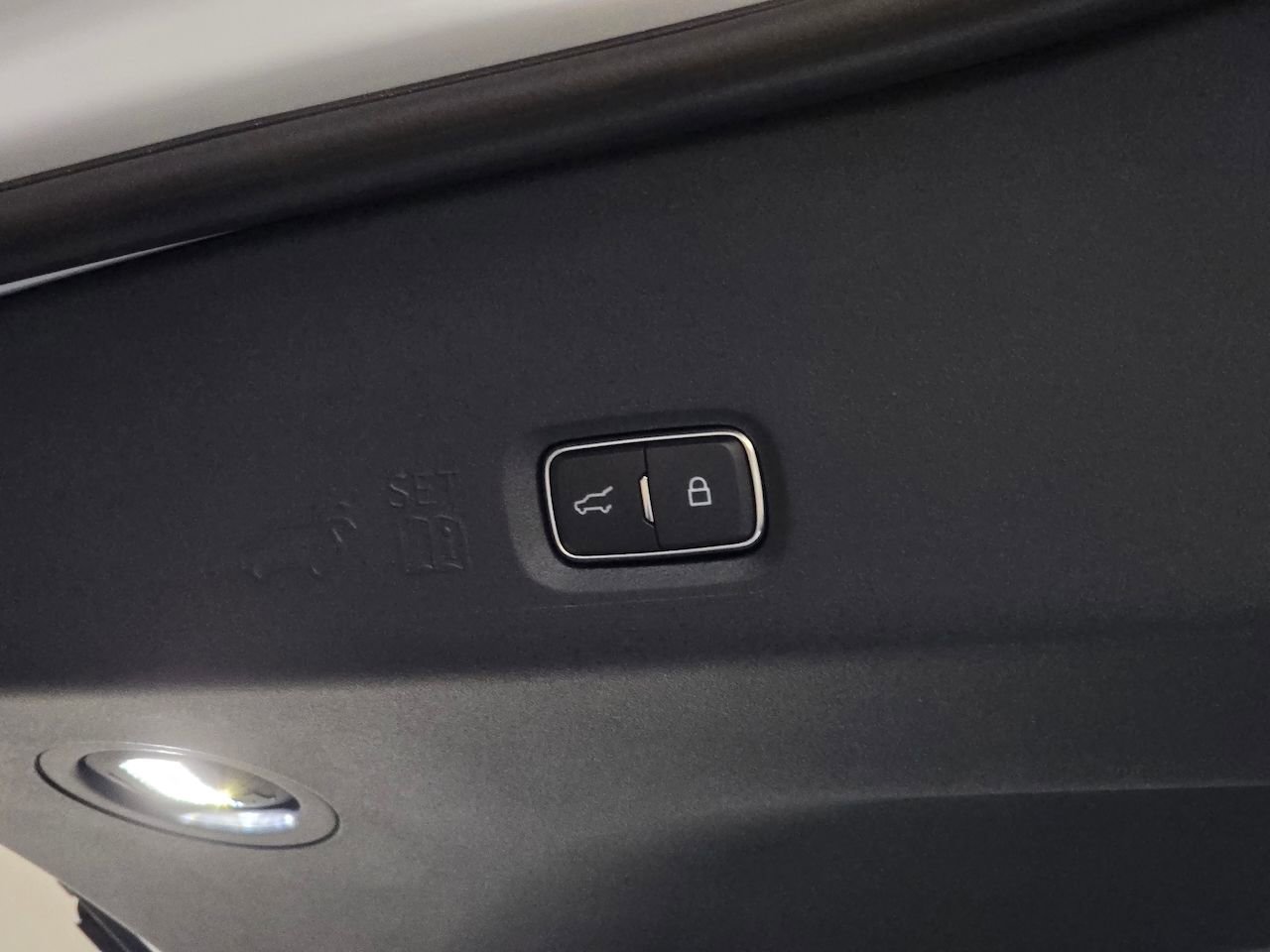 New 2025 Lincoln Navigator Reserve image 14