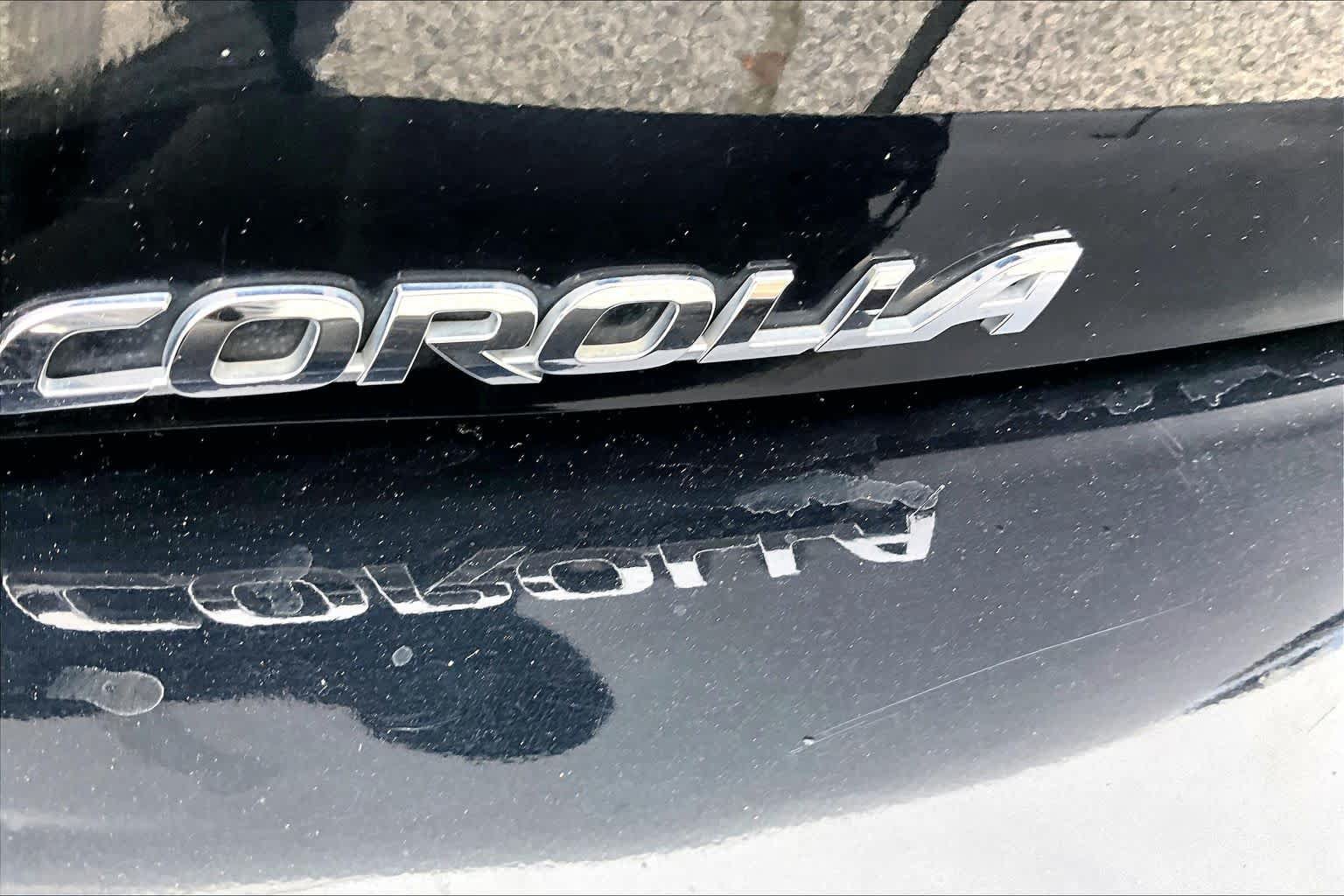 Used 2019 Toyota Corolla SE w/ SE Option Package FWD image 30