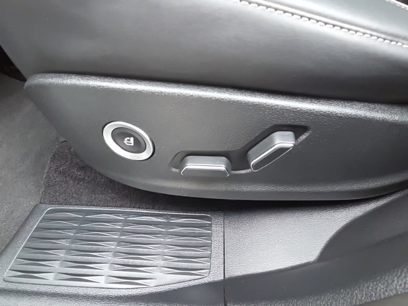 Used 2024 Genesis GV80 3.5T w/ Prestige Package AWD/4WD image 25