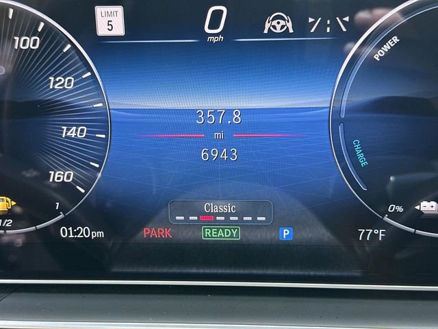 Used 2025 Mercedes-Benz GLE 450e 4MATIC w/ Driver Assistance Package image 11
