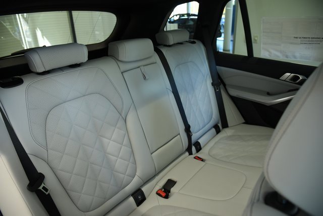 New 2026 BMW X5 xDrive40i image 24