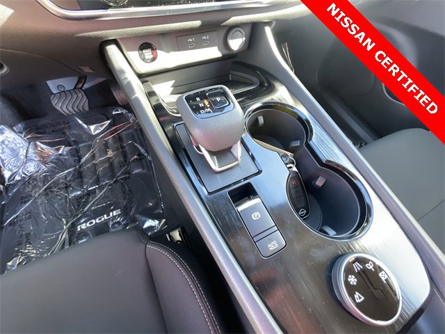 Certified 2025 Nissan Rogue S image 19