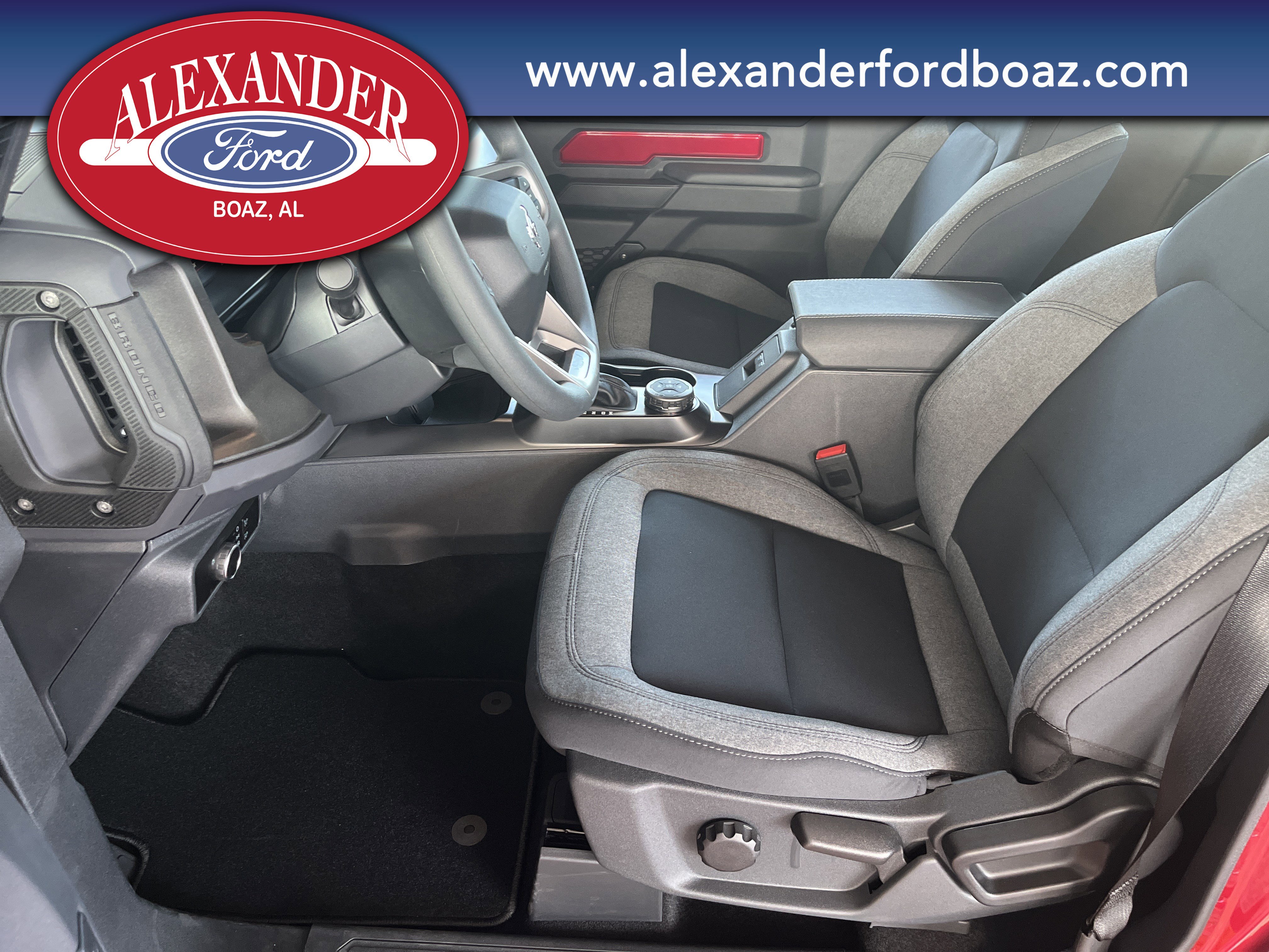 New 2025 Ford Bronco 2-Door w/ Sasquatch Package image 9