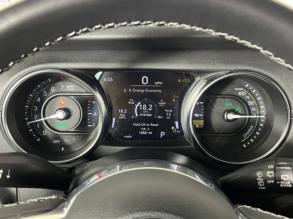 Used 2022 Jeep Wrangler Unlimited Sahara image 19