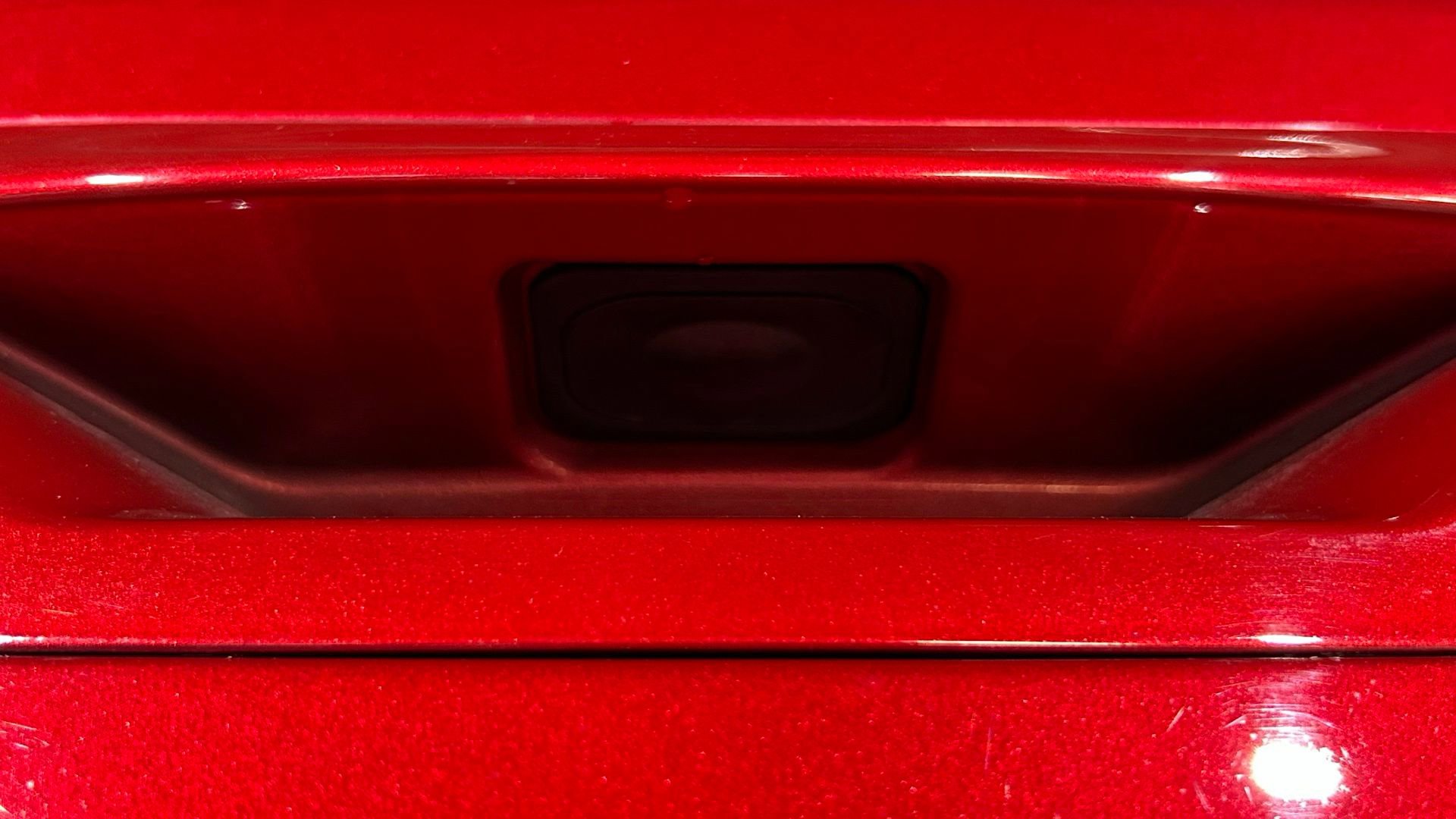 Used 2020 Ford Edge ST w/ Equipment Group 401A AWD/4WD image 32