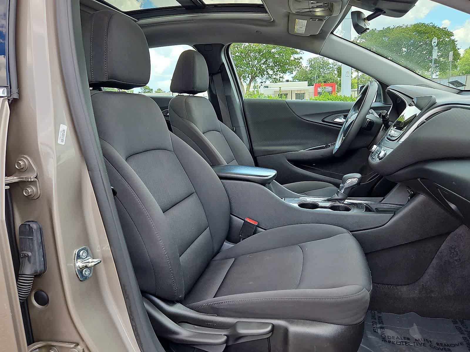 Used 2023 Chevrolet Malibu LT w/ Driver Confidence Package FWD image 33