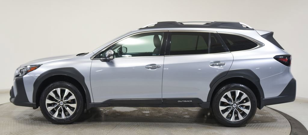 Used 2024 Subaru Outback Touring XT image 5