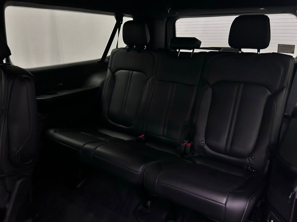 New 2026 Jeep Grand Wagoneer L 4WD image 13