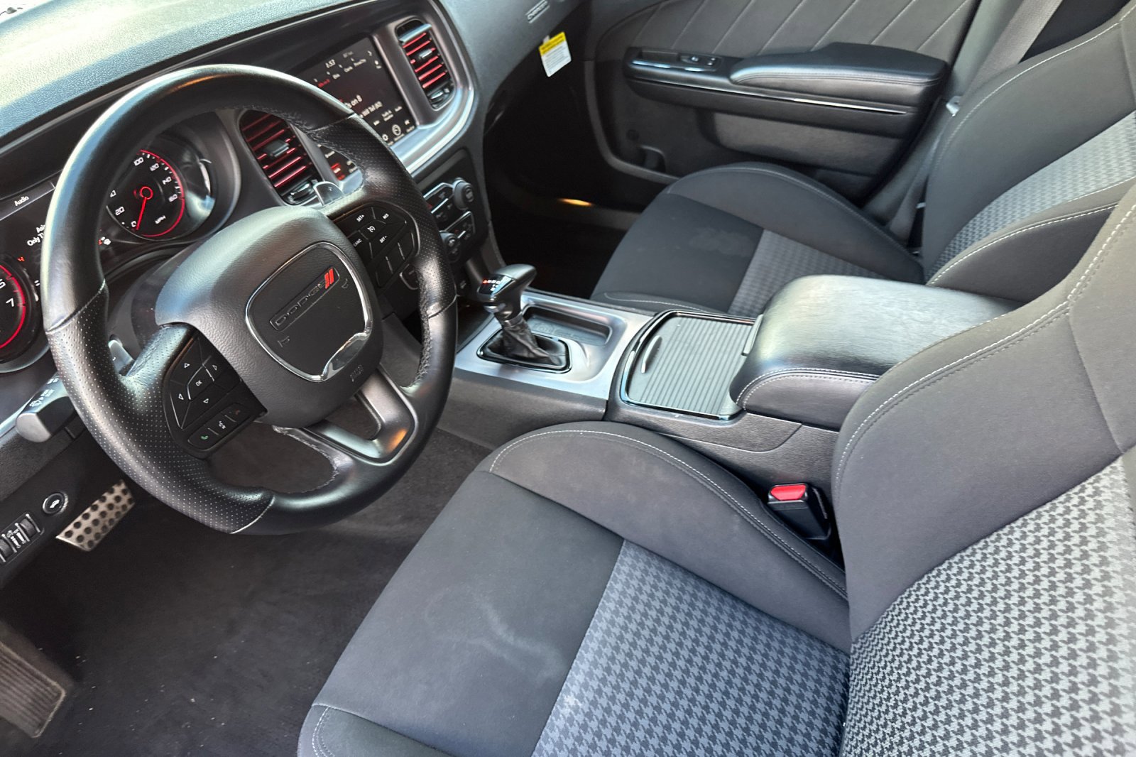 Used 2021 Dodge Charger R/T w/ Blacktop Package image 10