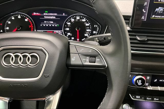 Used 2023 Audi Q5 2.0T Premium w/ Convenience Package AWD/4WD image 15